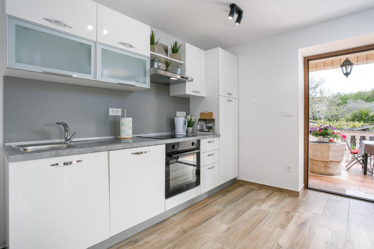 Apartment Ivana Малинська Екстер'єр фото
